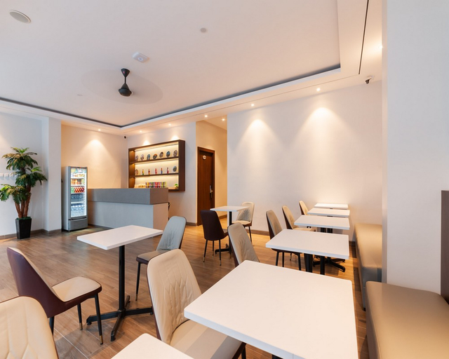 Food & Drinks 4, Urbanview Hotel Cengkareng Jakarta, West Jakarta