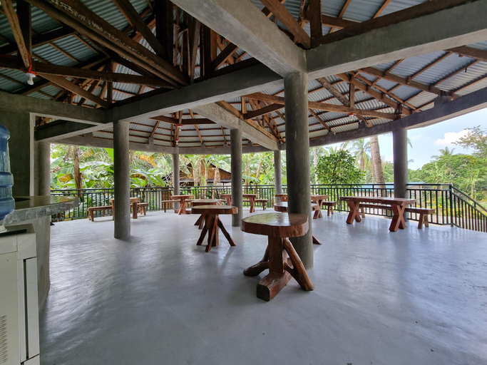 Food & Drinks, California Breeze Campsite, Indang