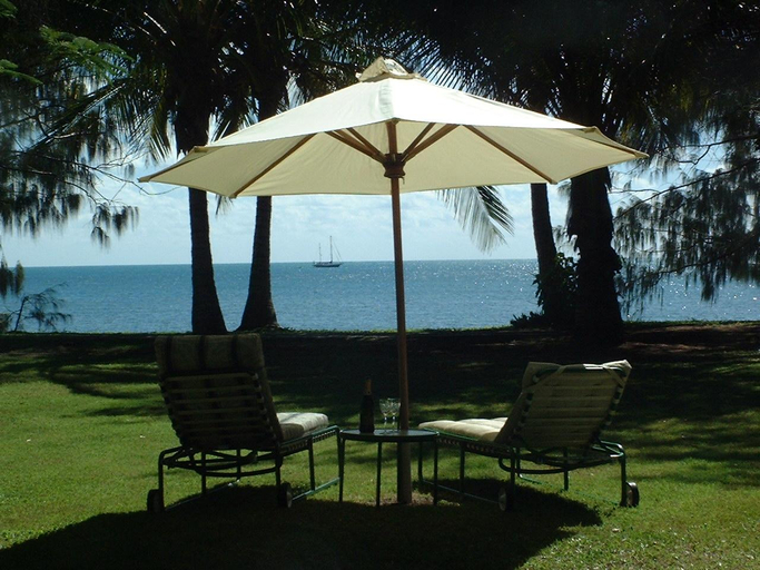 Others 1, Beachside Holiday Units, Bowen