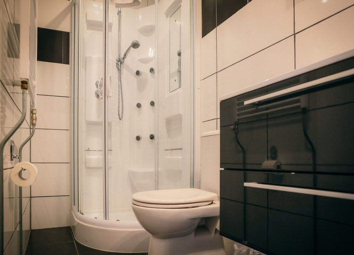 Bathroom 3, Villa in Netherlands With Private Pool, Barneveld