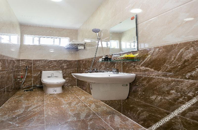 Bathroom 3, Marine Hotel & Apartment, Vũng Tàu