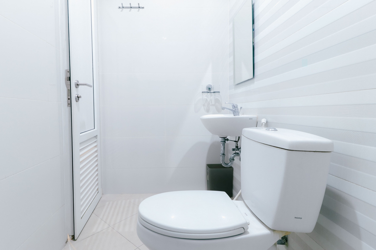 Bathroom 7