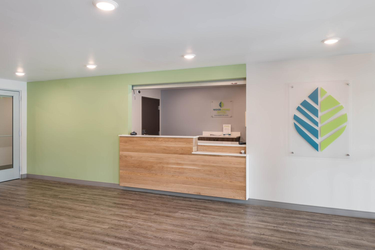 Public Area 3, WoodSpring Suites Concord-Charlotte Speedway, Cabarrus