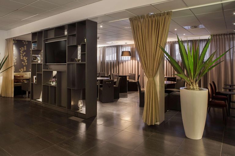 Public Area 2, Scandic Asker, Asker
