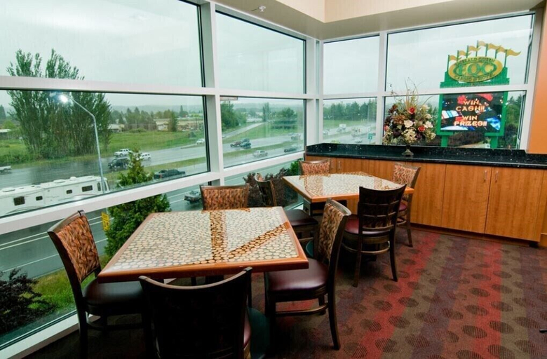 Food & Drinks 5, Emerald Queen Hotel & Casino - Fife, Pierce