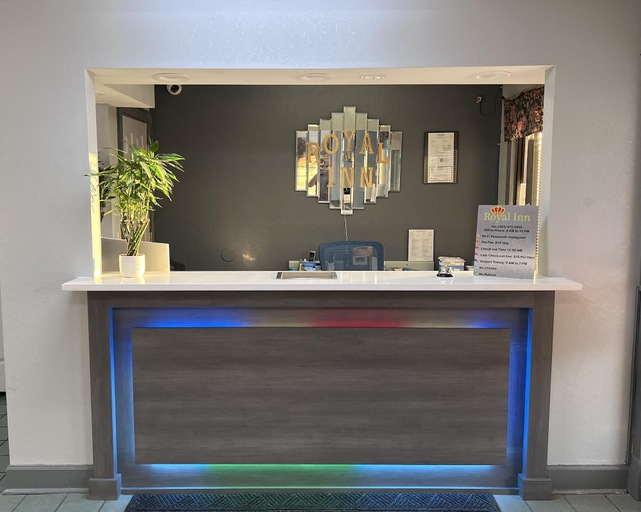 Public Area, Royal Inn, Bradley