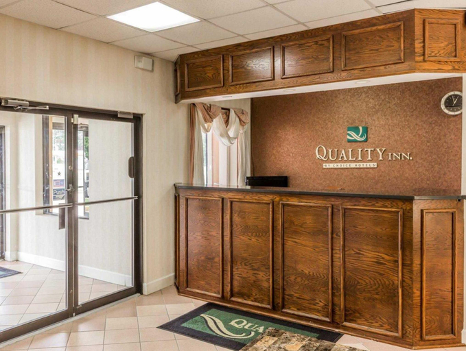 Public Area, Quality Inn Pell City I-20 exit 158, Saint Clair