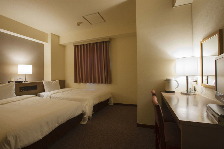 Bedroom 2, Sankei City Hotel Chiba, Chiba