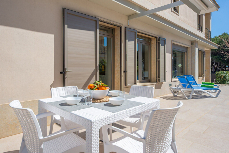 Outdoor dining 2, Joan - House In Can Picafort. Free Wifi, Baleares