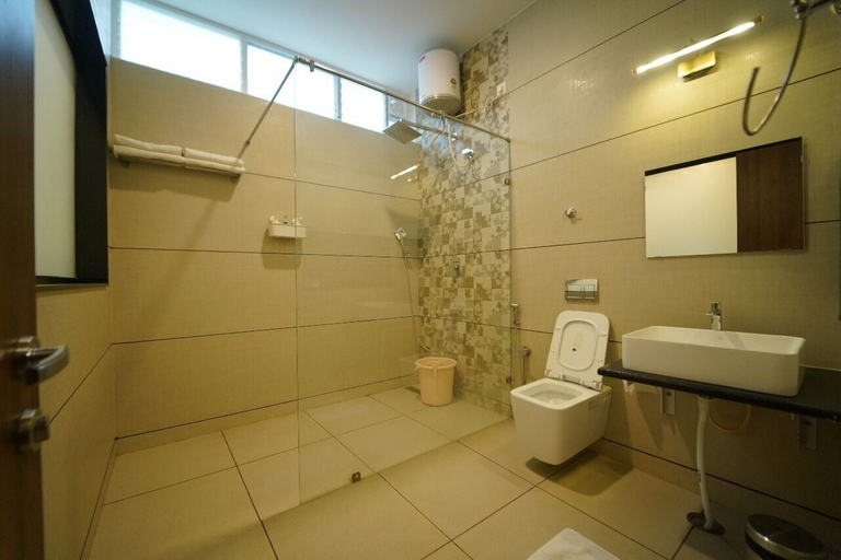 Bathroom 3, Gubbi Goodu, Bangalore Rural