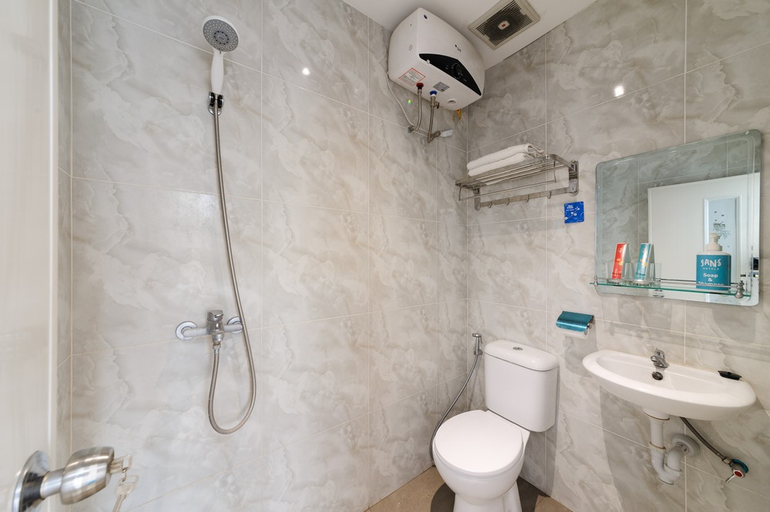 Bathroom 6