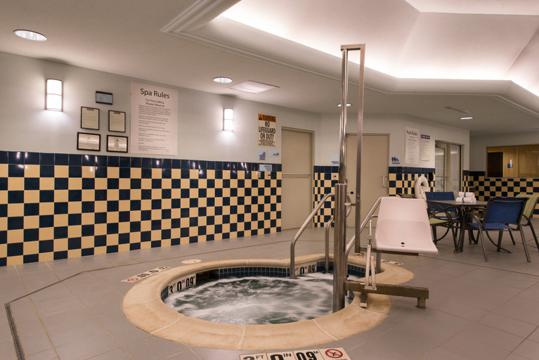 Bathroom 5, Holiday Inn Express & Suites DICKSON CITY - SCRANTON by IHG, Lackawanna