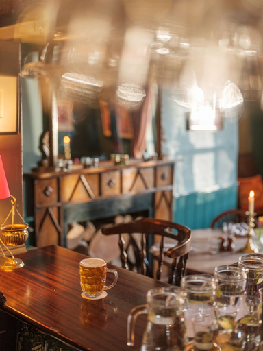 Food & Drinks 4, The Grosvenor Arms , Wiltshire