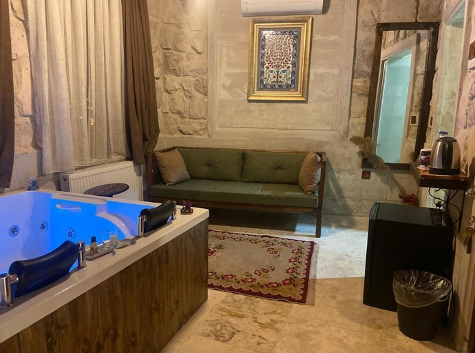 Bathroom 5, Almula Cave Hotel, Avanos
