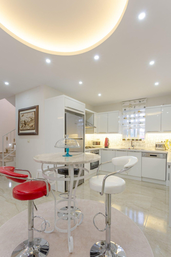 Food & Drinks 5, Villa Mina Large Private Pool A C Wifi Car Not Required Eco-friendly - 2834, Ortaca