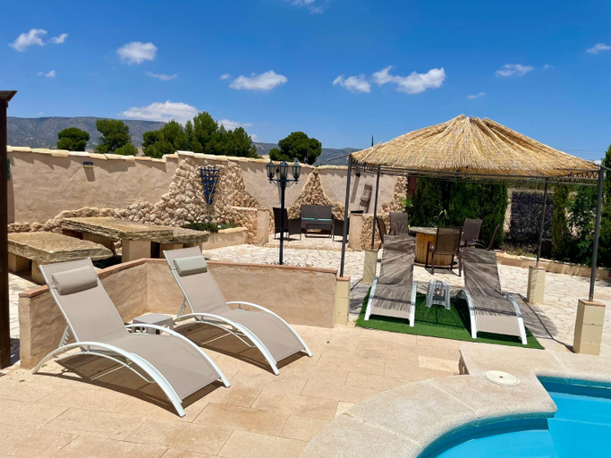 Sport & Beauty 5, Casa Rural Ubeda - B&B - Pinoso-Alicante, Alicante