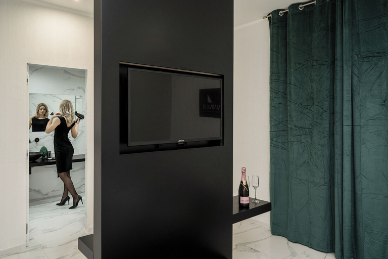 Others 4, Marmur Suite, Palermo