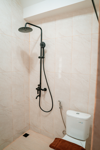 Bathroom 5, Omah Kayu PM, Sleman