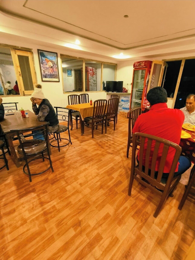 Food & Drinks, Hotel paradise hills, Chamba