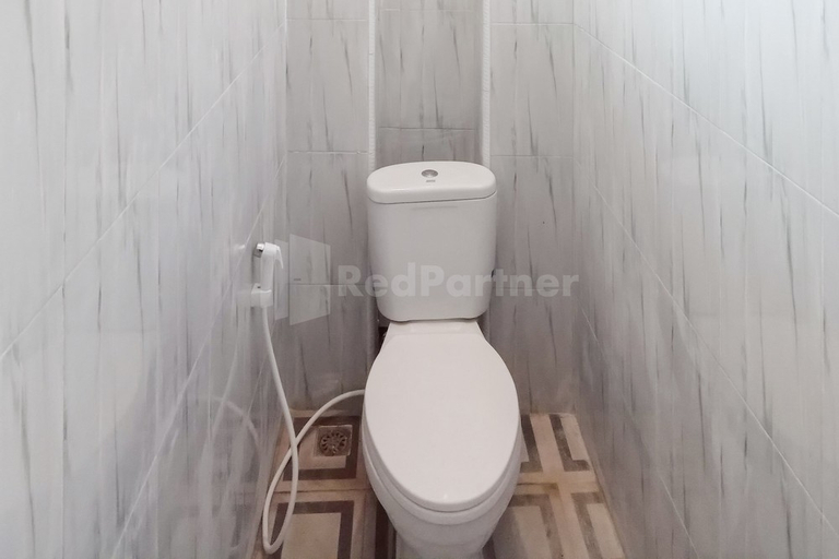 Bathroom 3, Jaya Kost Siantar RedPartner, Pematangsiantar