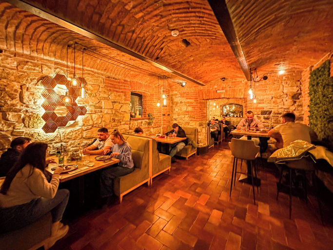 Food & Drinks 5, Hotel Bucheland, Gura Humorului