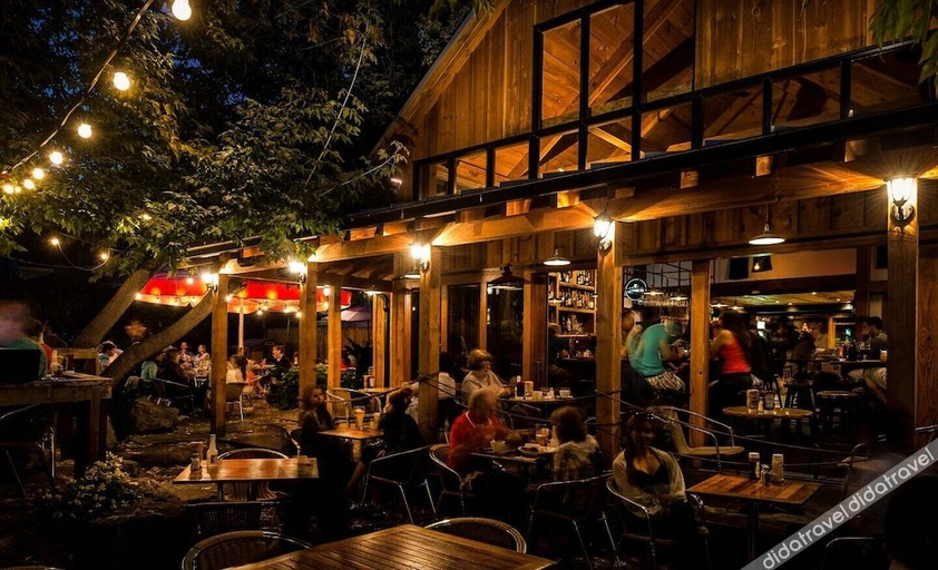 Food & Drinks 4, Lofts du Village, Les Collines-de-l'Outaouais