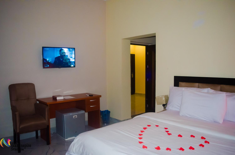 Bedroom 2, Pentagon International Hotel and Suites, Ikwerre
