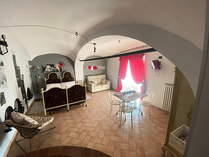 Others 2, Il Balcone di Napoleone, Cuneo