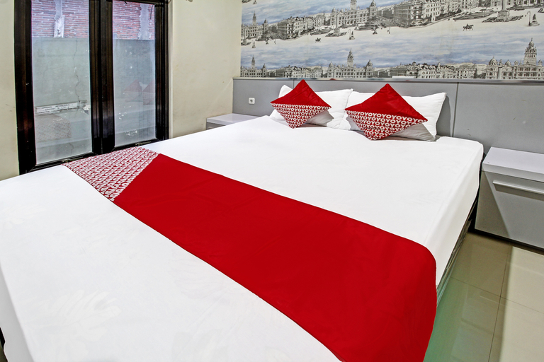 Bedroom 3, OYO 91202 Family Guest House Syariah, Tulungagung