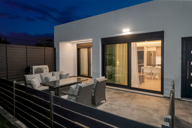 Room 3, Potame Suite by Estia Pool View, Crete