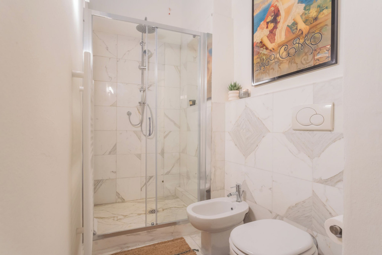 Bathroom 4, The Printers Home 2 by Rent all Como, Como