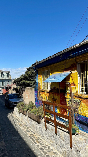 Exterior & Views, BB Casita Yellow, Valparaíso