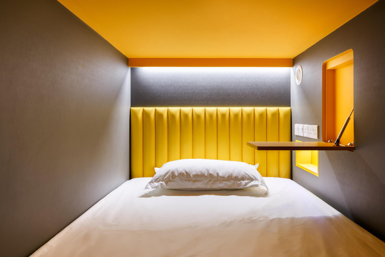Bedroom 3, Circular House, Singapore