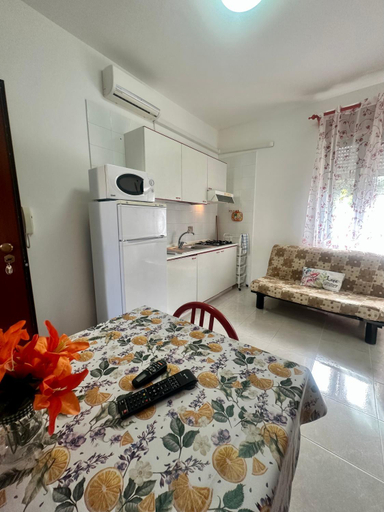 Others 2, Belvedere Home, Foggia