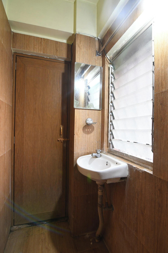 Bathroom 5, Hotel Classic International, Kolkata