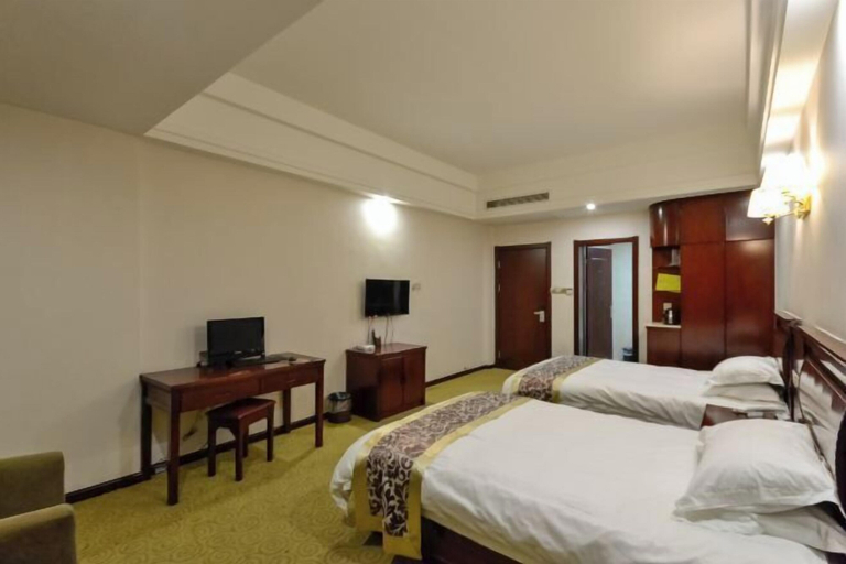 Bedroom 2, Xianju Baita Business Hotel, Taizhou