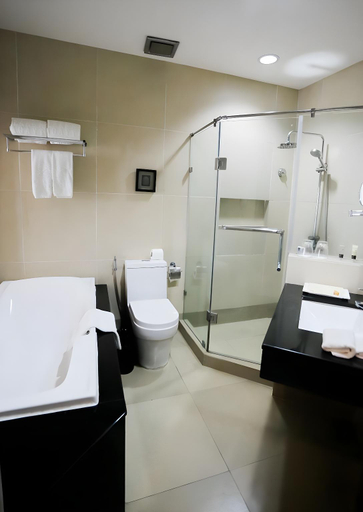 Bathroom 4, The Lake Hotel Tagaytay, Tagaytay City