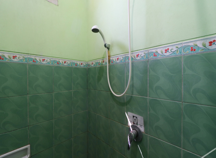 Bathroom 5, Cantik Hotel, Bandung