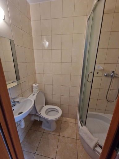 Bathroom 3, Willa Justynka, Nowy Sącz