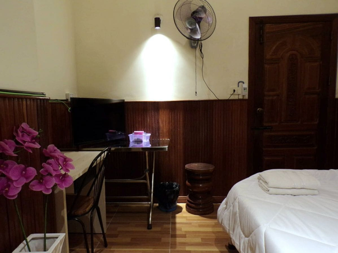 Bedroom 3, Dimocrata, Phnom Penh