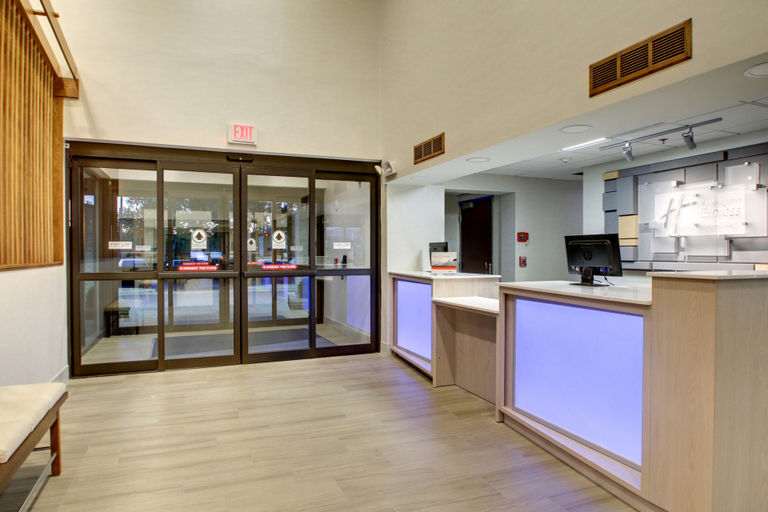 Public Area 3, Holiday Inn Express & Suites AURORA - NAPERVILLE by IHG, Kane