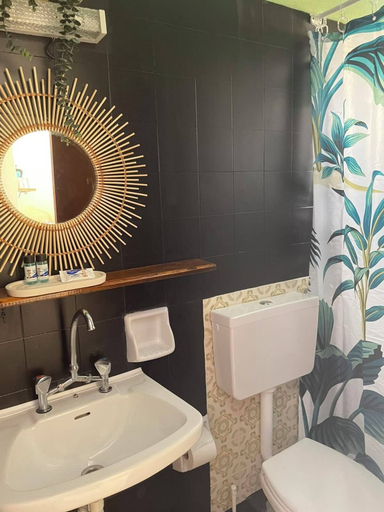 Bathroom 4, Casa Dei Venti, Ionian Islands