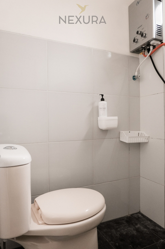 Bathroom 5, Tentrem Syariah Nexura Collection, Wonosobo