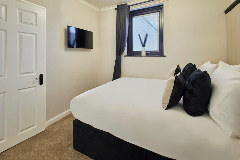 Bedroom 2, Host Stay Roseberry Topping Townhouse, North Yorkshire