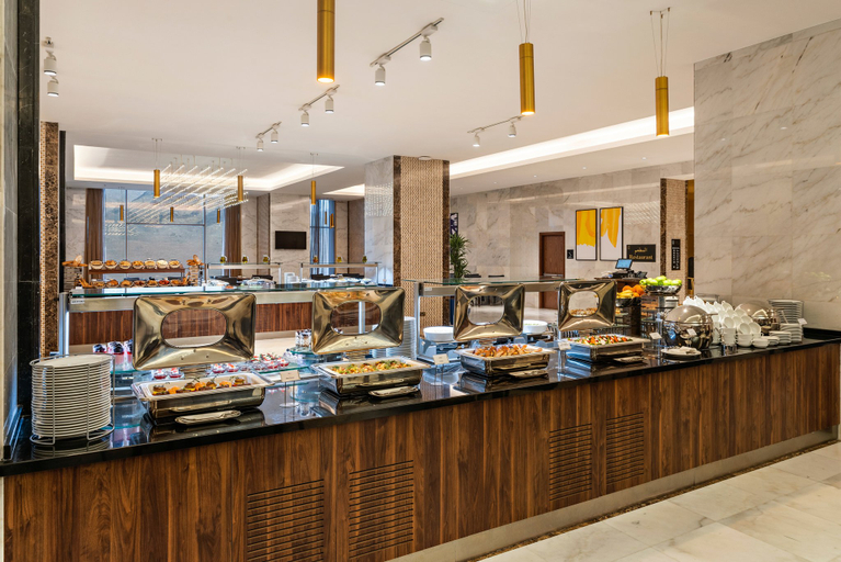 Food & Drinks 5, voco MAKKAH by IHG, Makkah