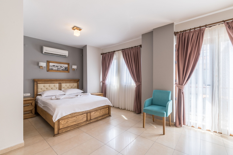 Bedroom 2, Veziroglu Apart, Datça