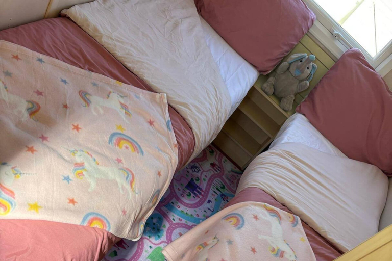 Bedroom 5, Family Caravan-pets-golden Palm-pool-arcades, Lincolnshire