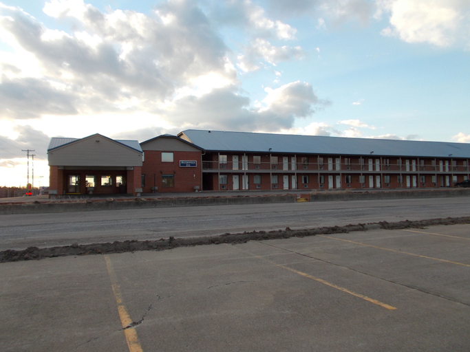 Others 5, Motel6 Metropolis, IL, Massac