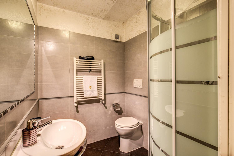 Bathroom 3, Relais Del Fico, Rome
