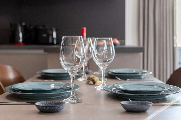 Food & Drinks 5, Olygreen Athens Residences, Attica